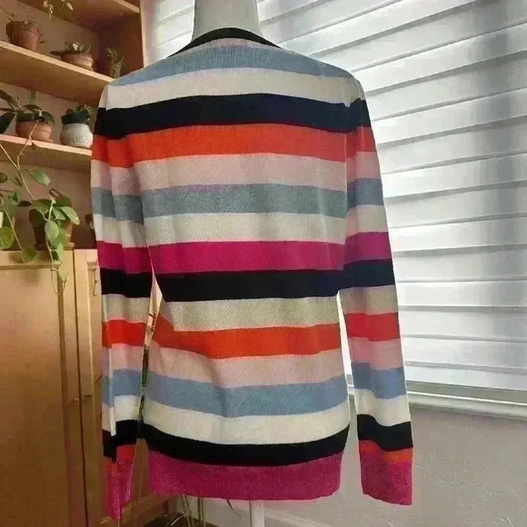 Tommy Hilfiger Long Sleeve, Multi Color Striped Sweater - Size XL - Picture 5 of 7
